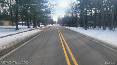 Tiny photo for 22164 Berg Road, Southfield City, MI 48033 (MLS # 20261010589)