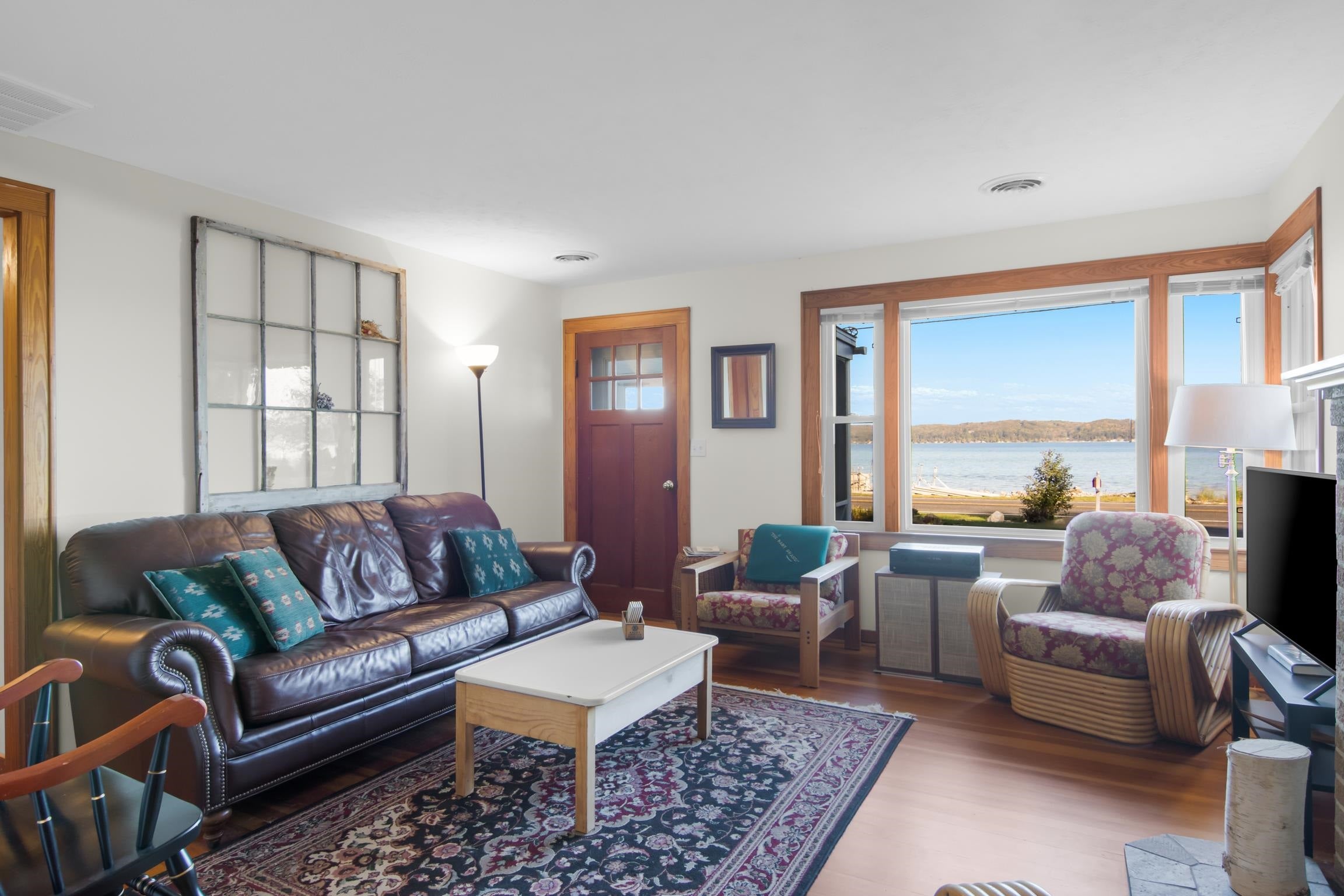 1483 South Shore East