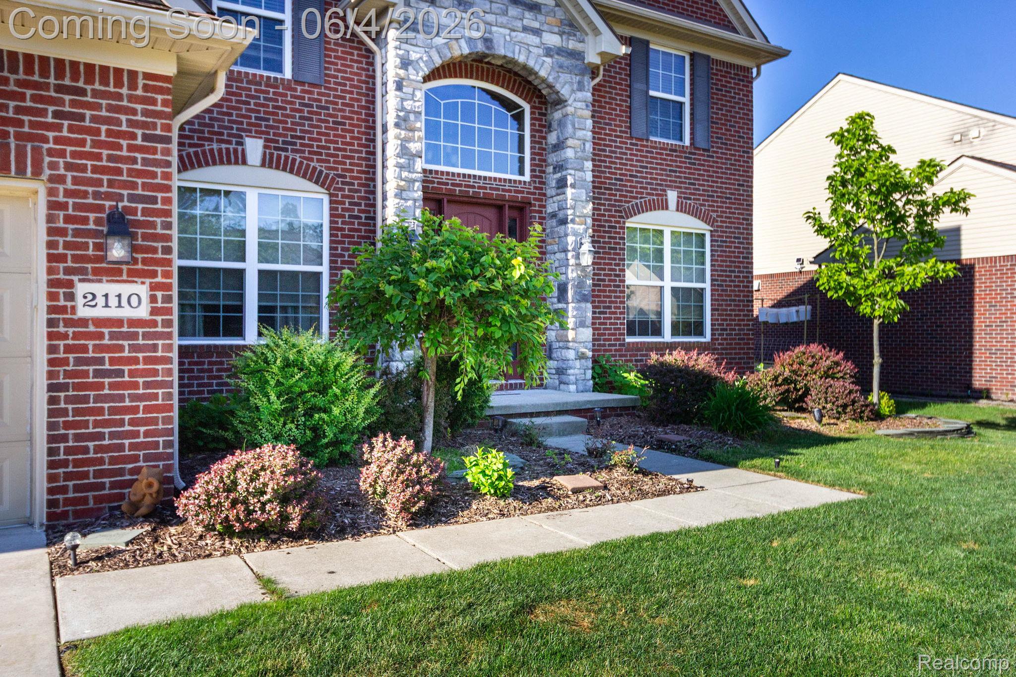 2110 Mayflower