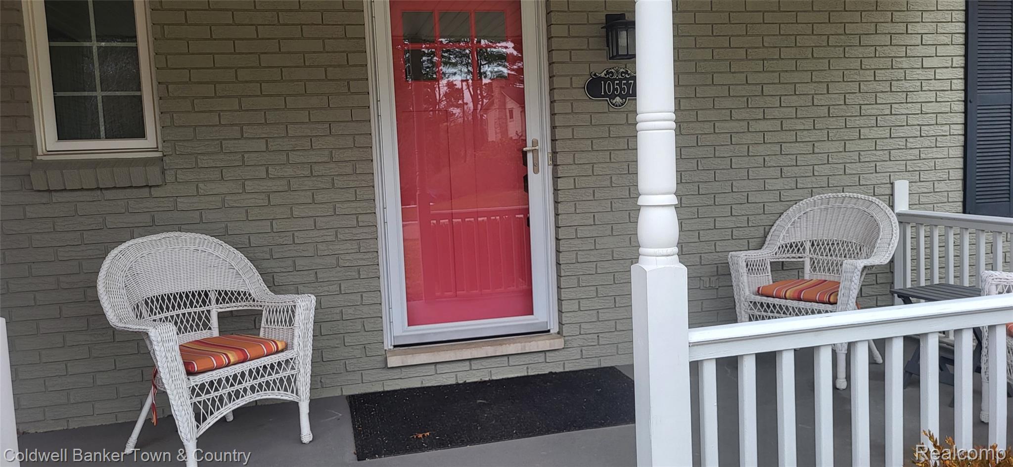 10557 Kenicott Trail