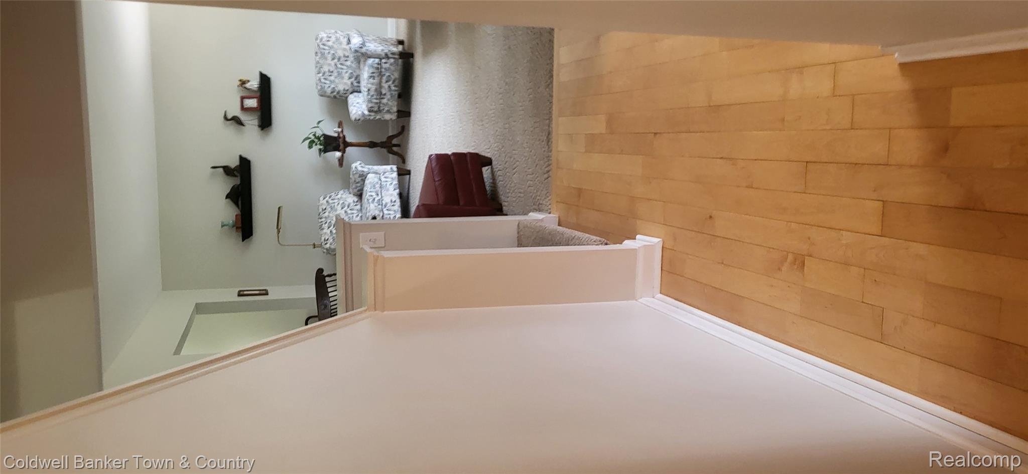 10557 Kenicott Trail