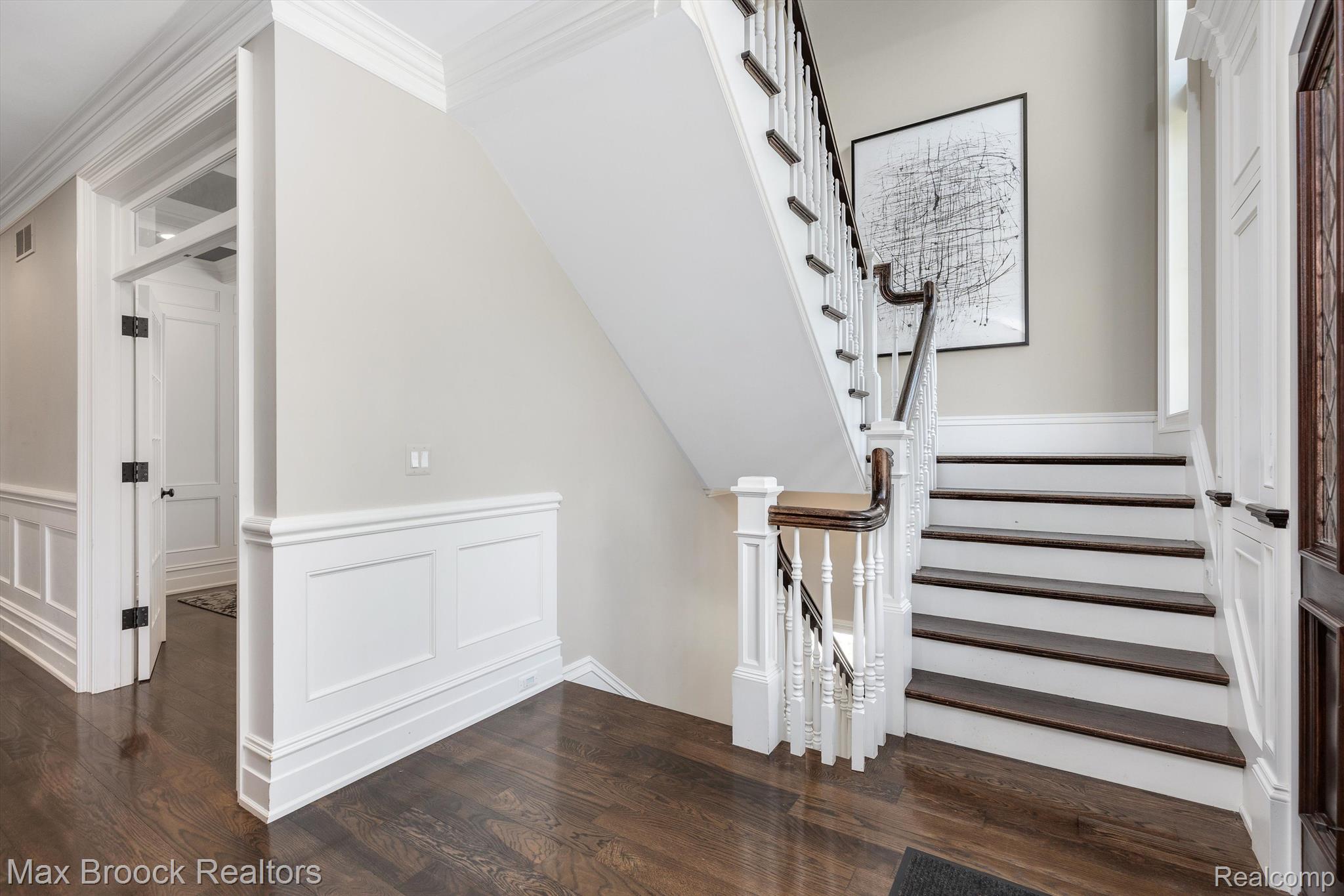 578 WOODLAND Street