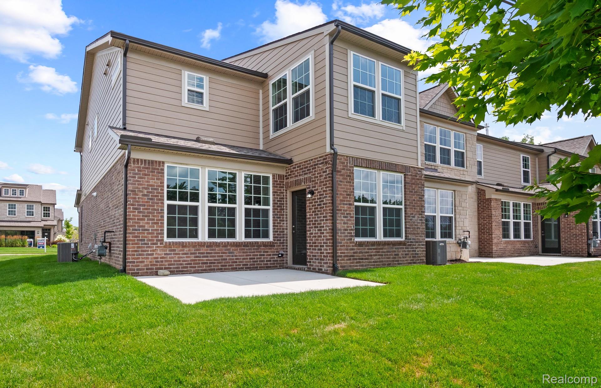 101 ADDISON Circle