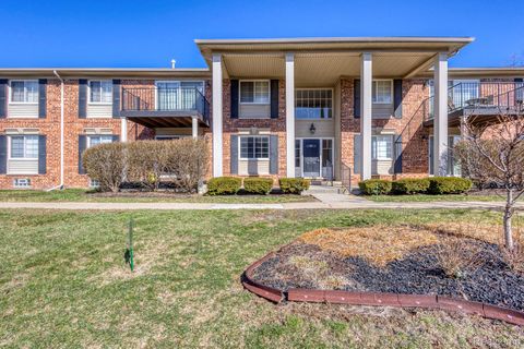 6121 Orchard Lake Road 102 West Bloomfield Charter Township MI 48322