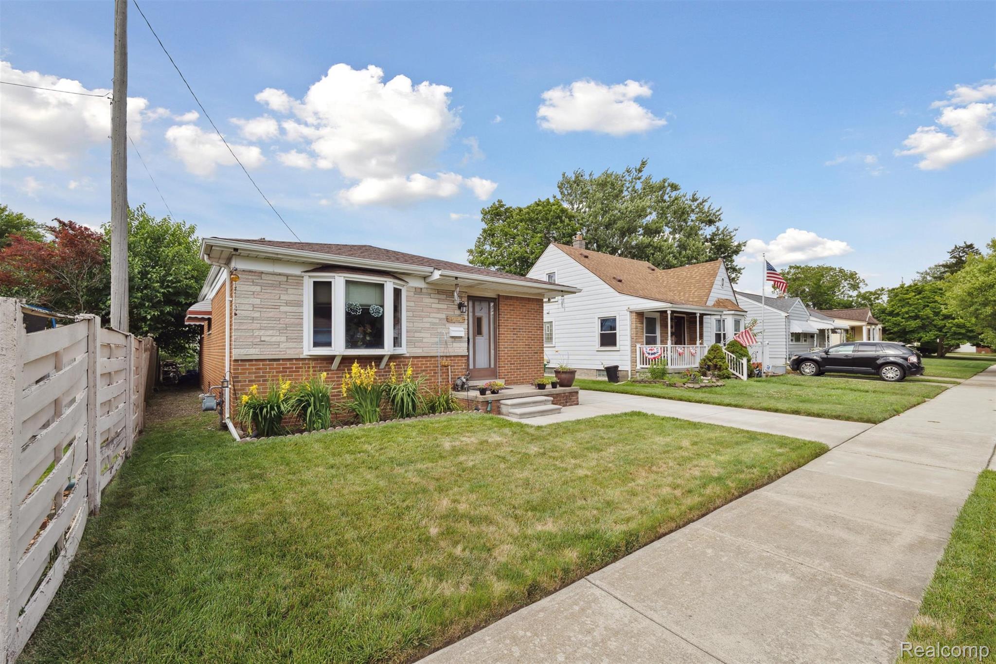 1092 Poplar Court