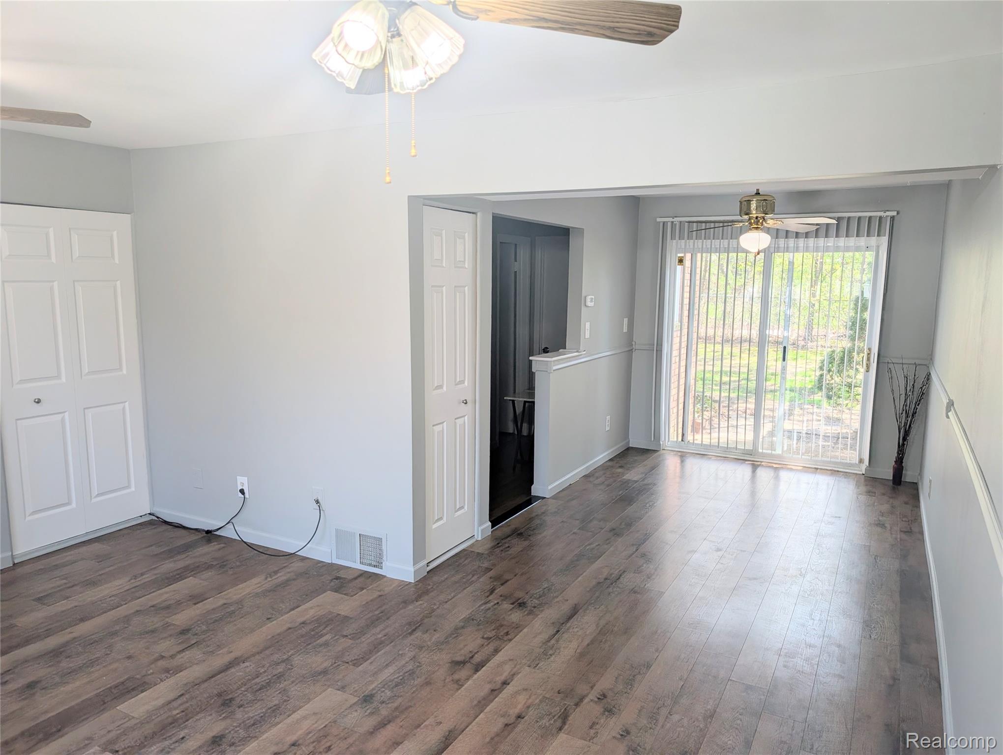 1390 Laurel Valley Drive