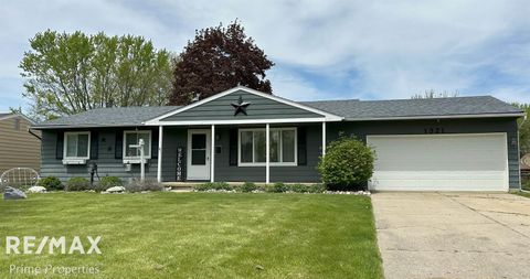 1321 Rollins Street Grand Blanc Charter Township Genesee MI 48439
