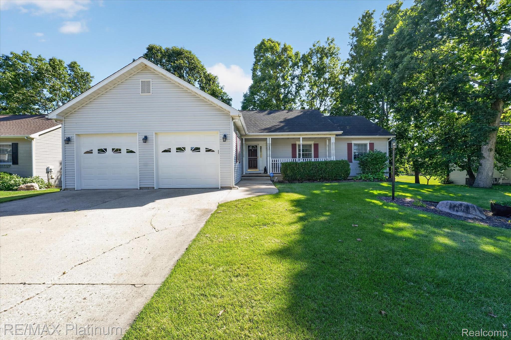 2410 Chestnut Bend