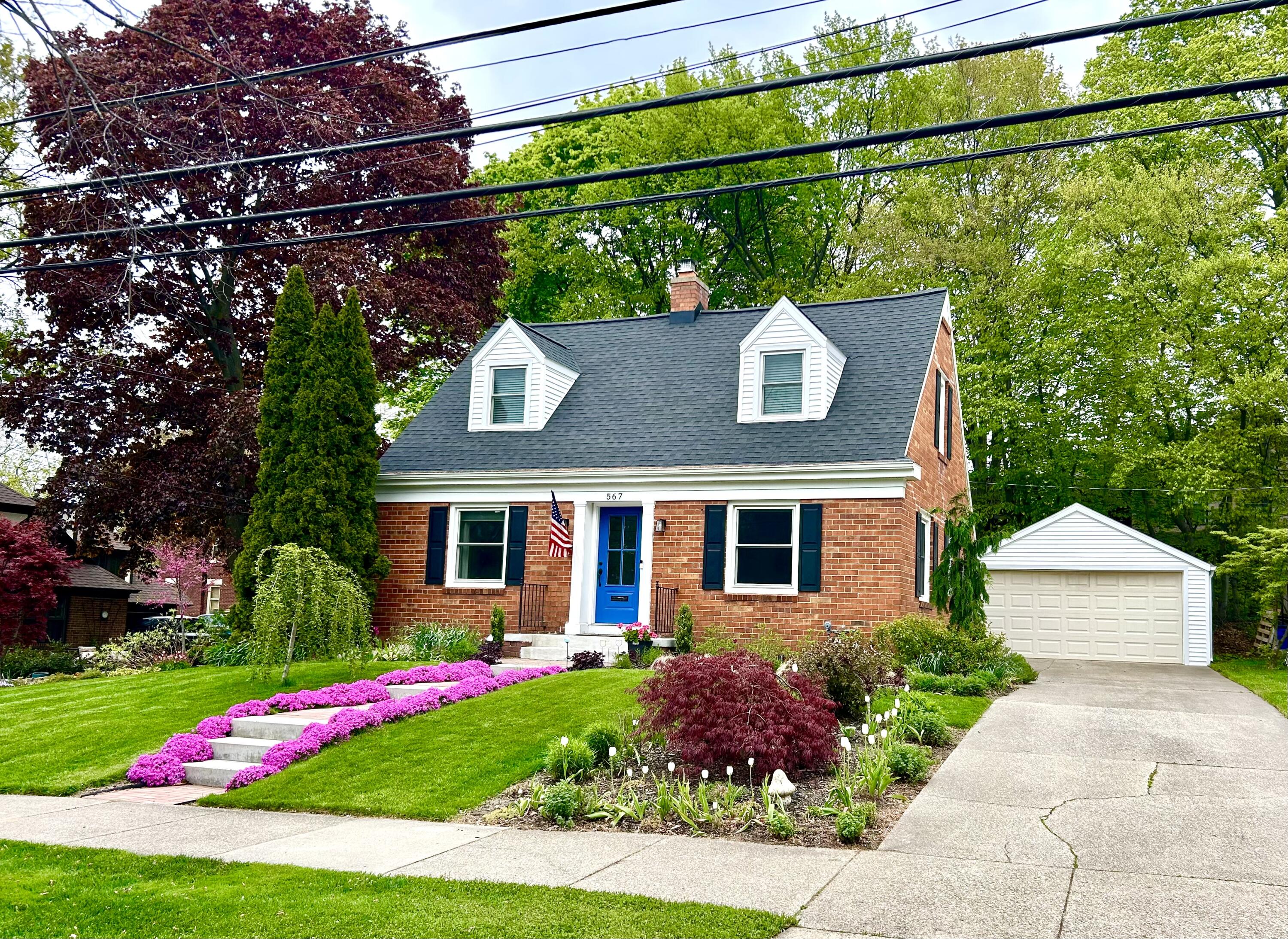 567 Central Avenue