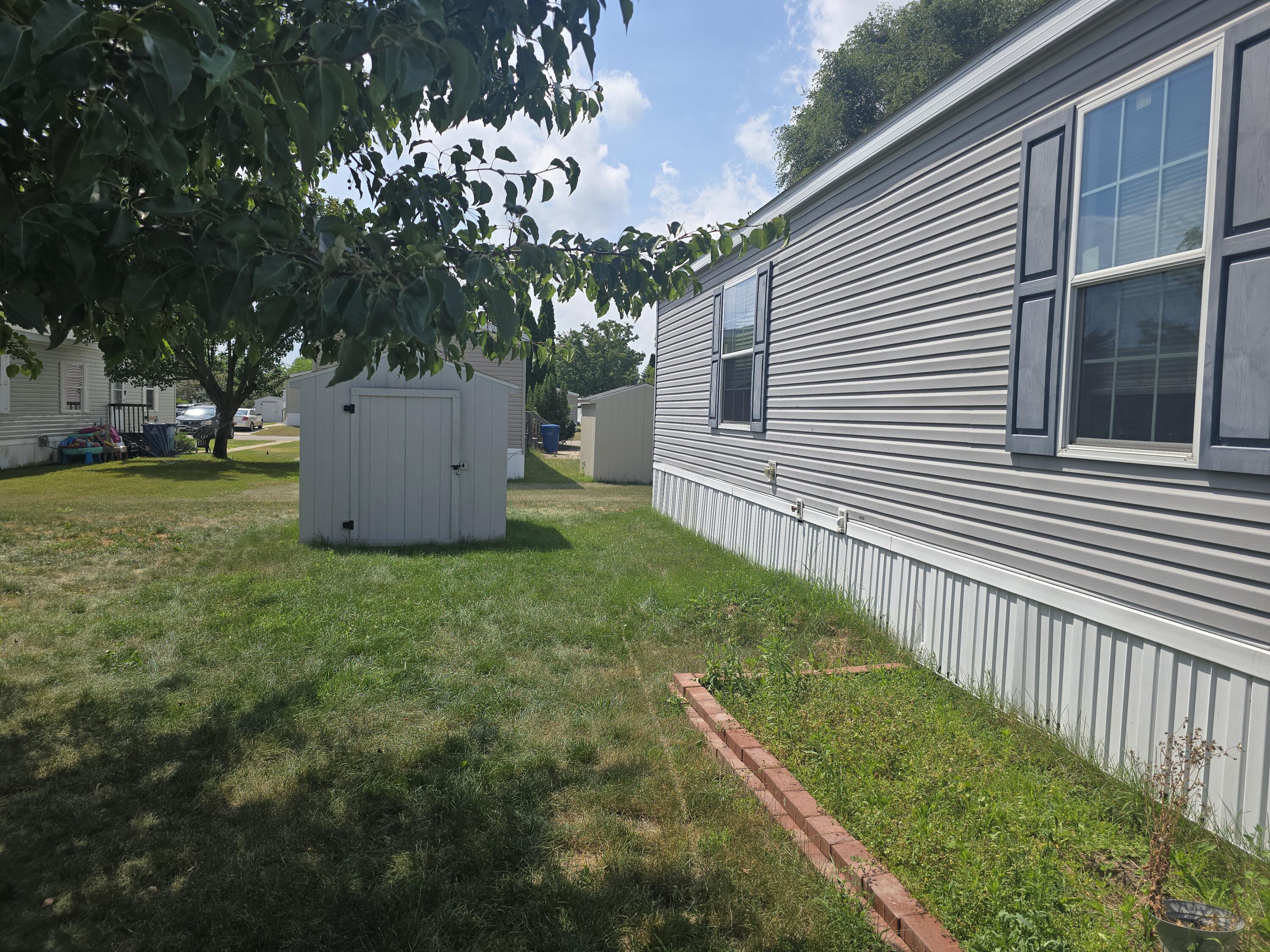 360 E Tuttle  Rd #55