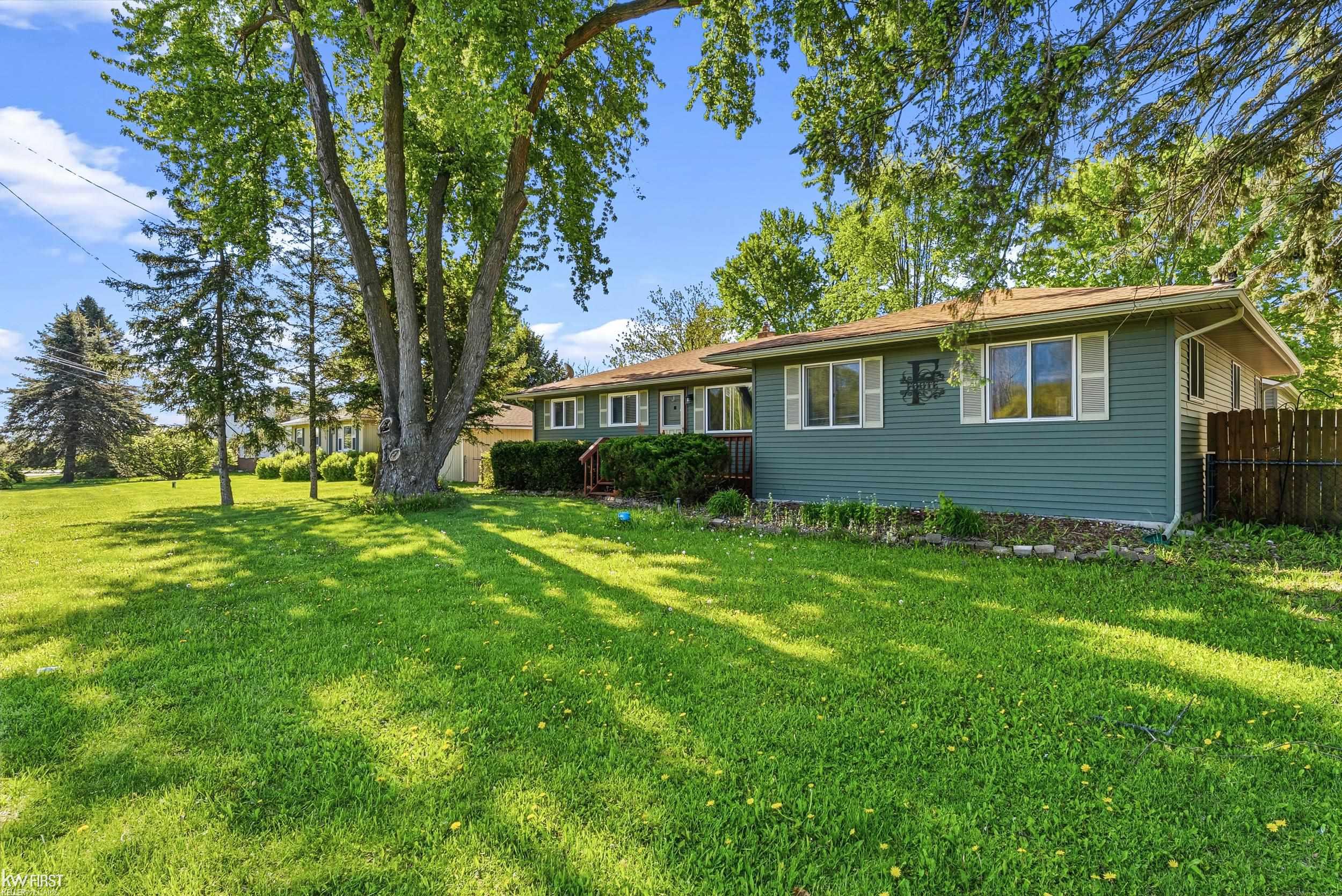 4271 W Highland Road