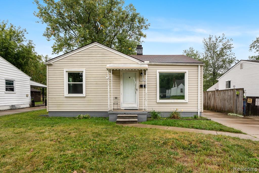 Warren City, Michigan 48089, United States, 2 Bedrooms Bedrooms, ,1 BathroomBathrooms,Residential,Active,215118