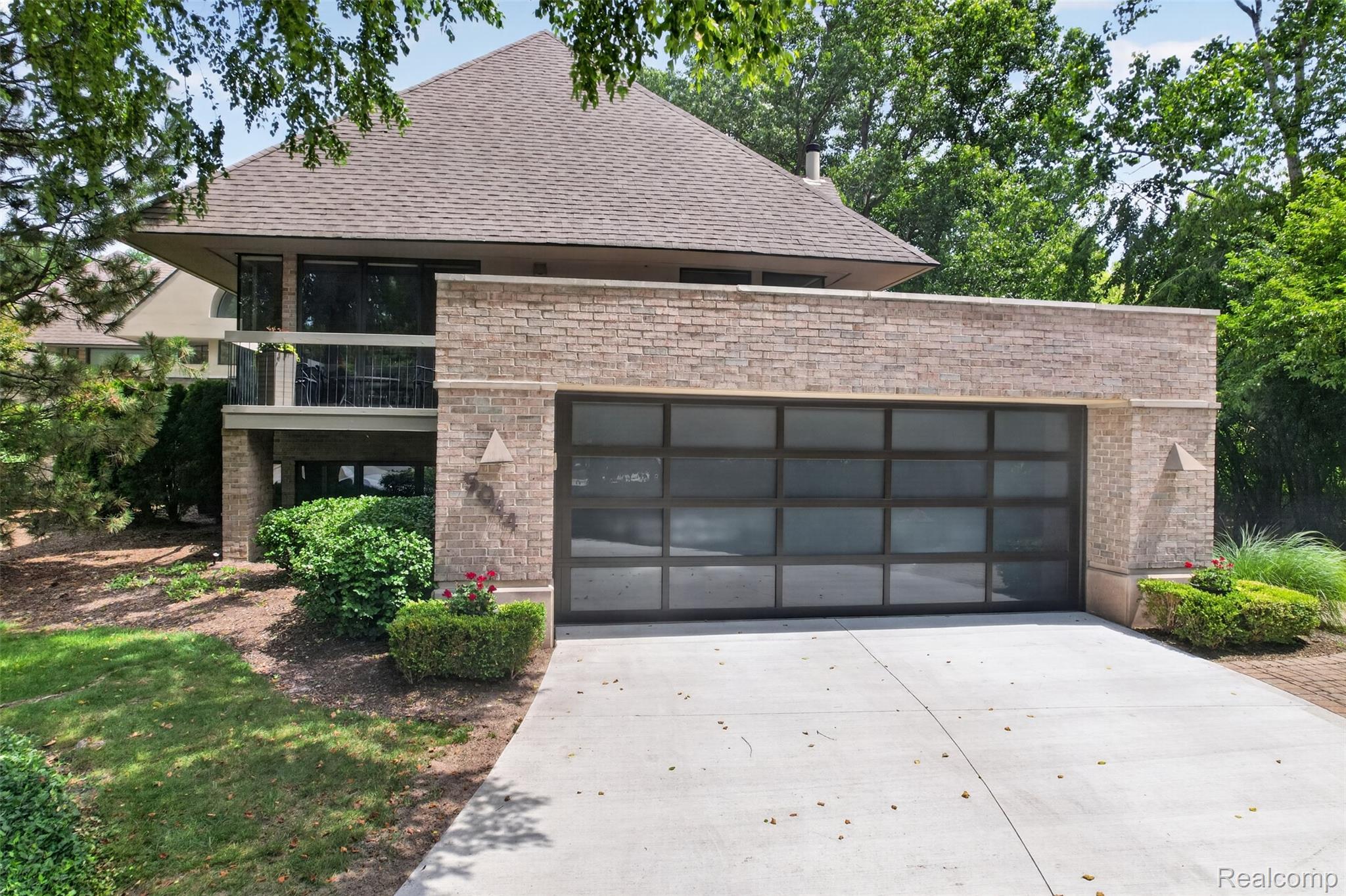 5044 Christy Court