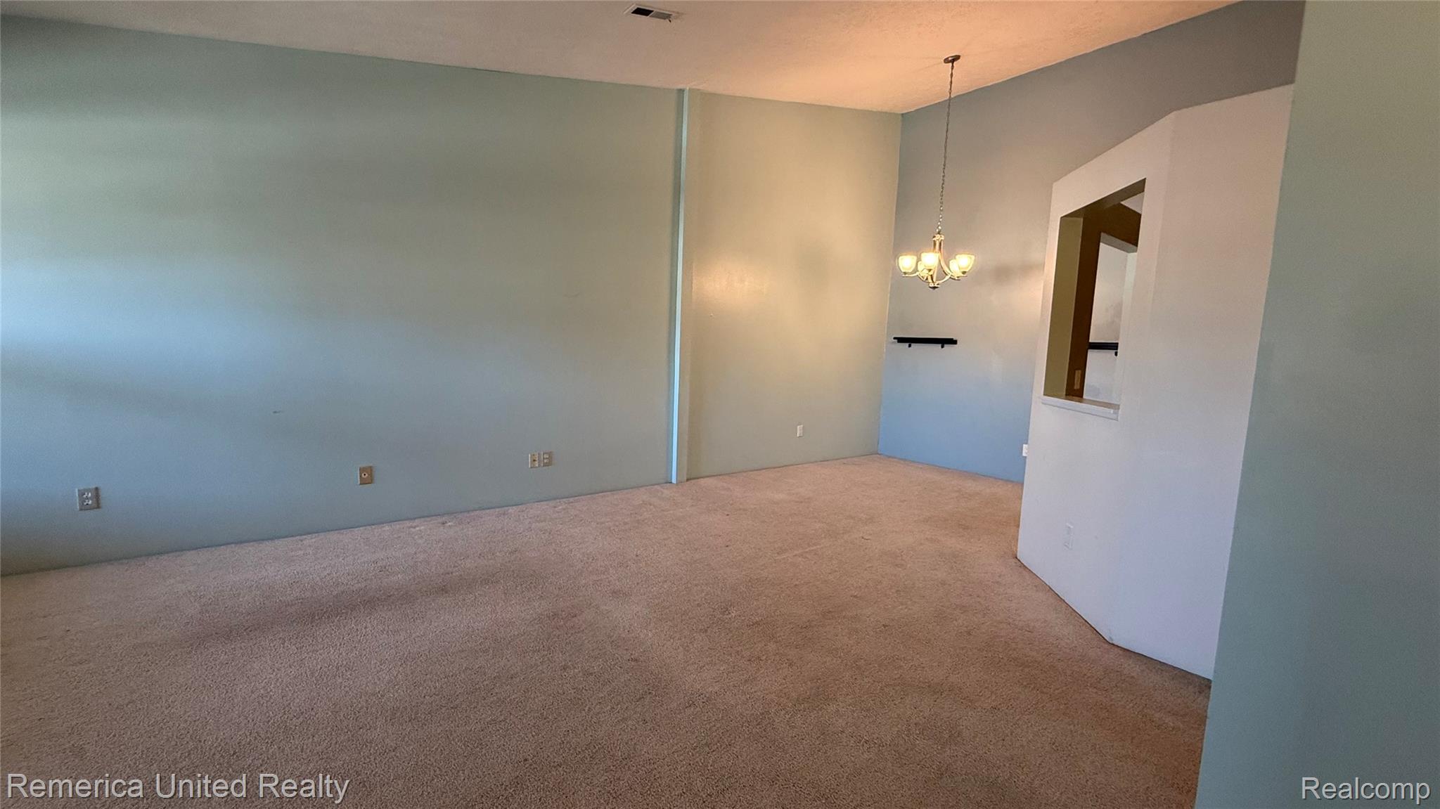 61165 Greenwood Drive 114