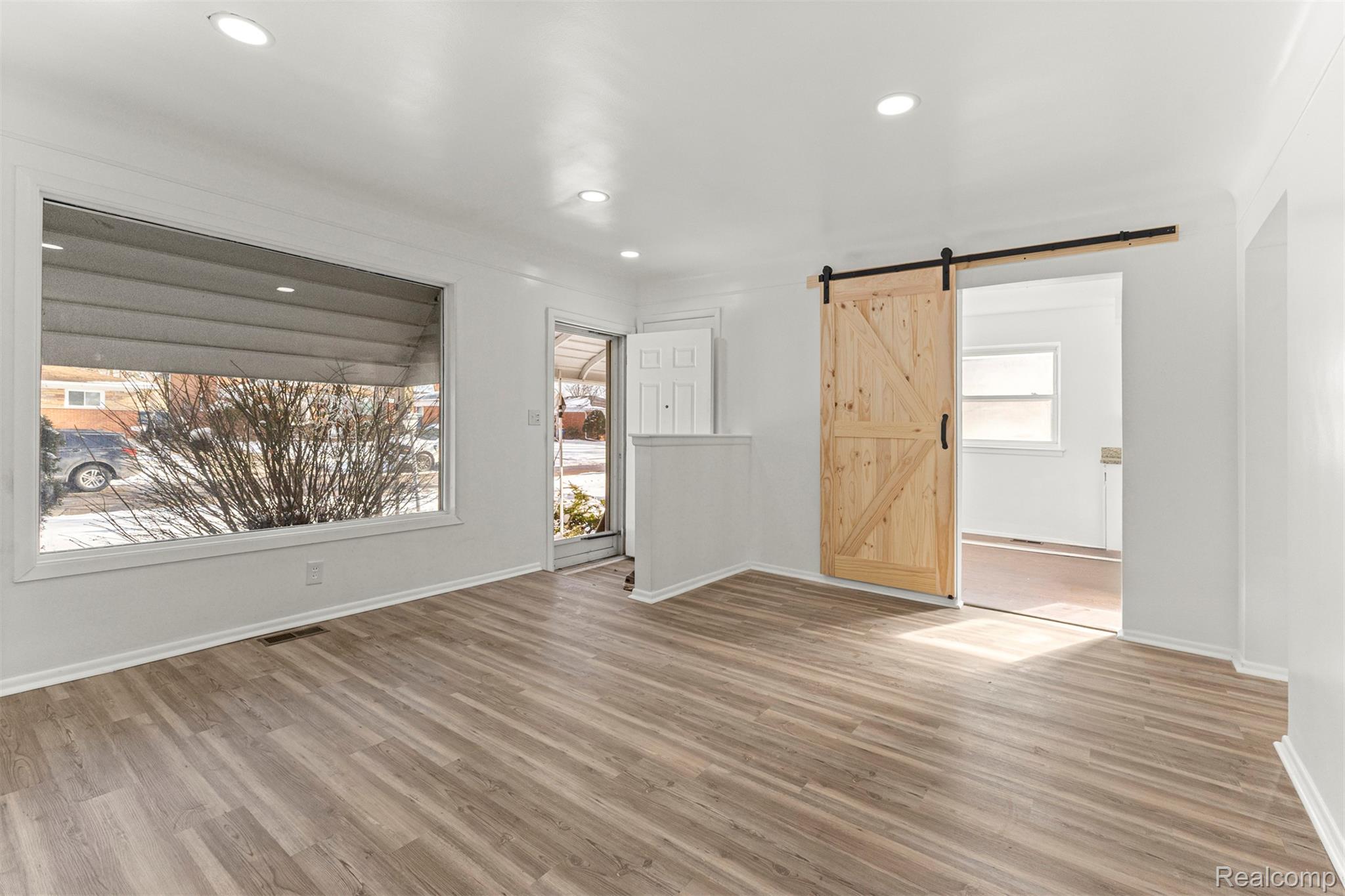 5949 N Lafayette Street