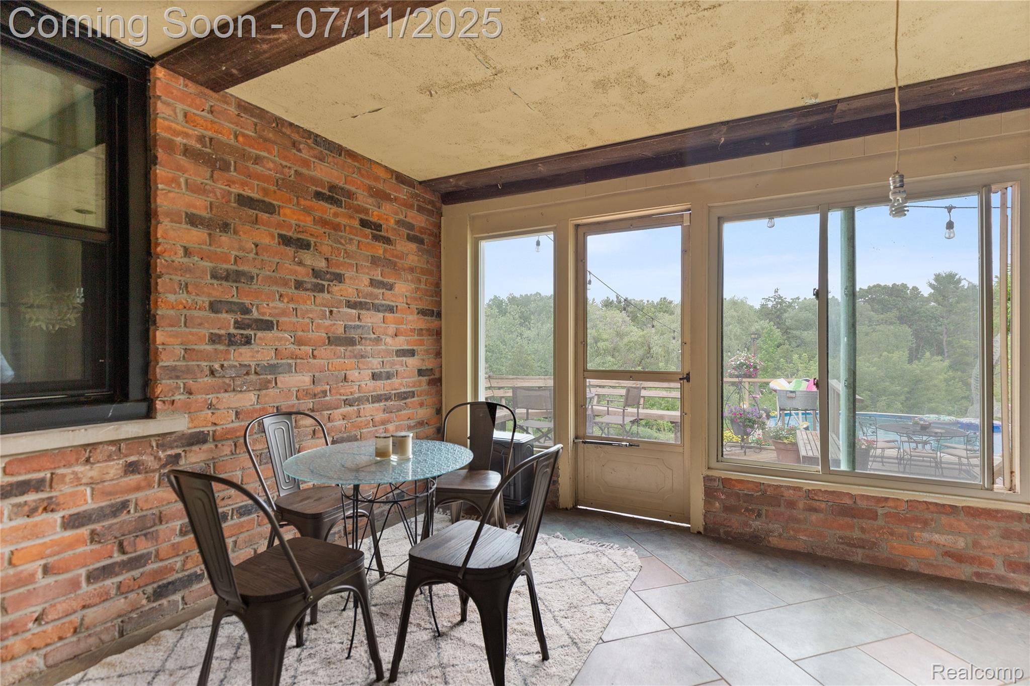 Rochester Hills City, Michigan 48306, United States, 3 Bedrooms Bedrooms, ,2 BathroomsBathrooms,Residential,Active,164945