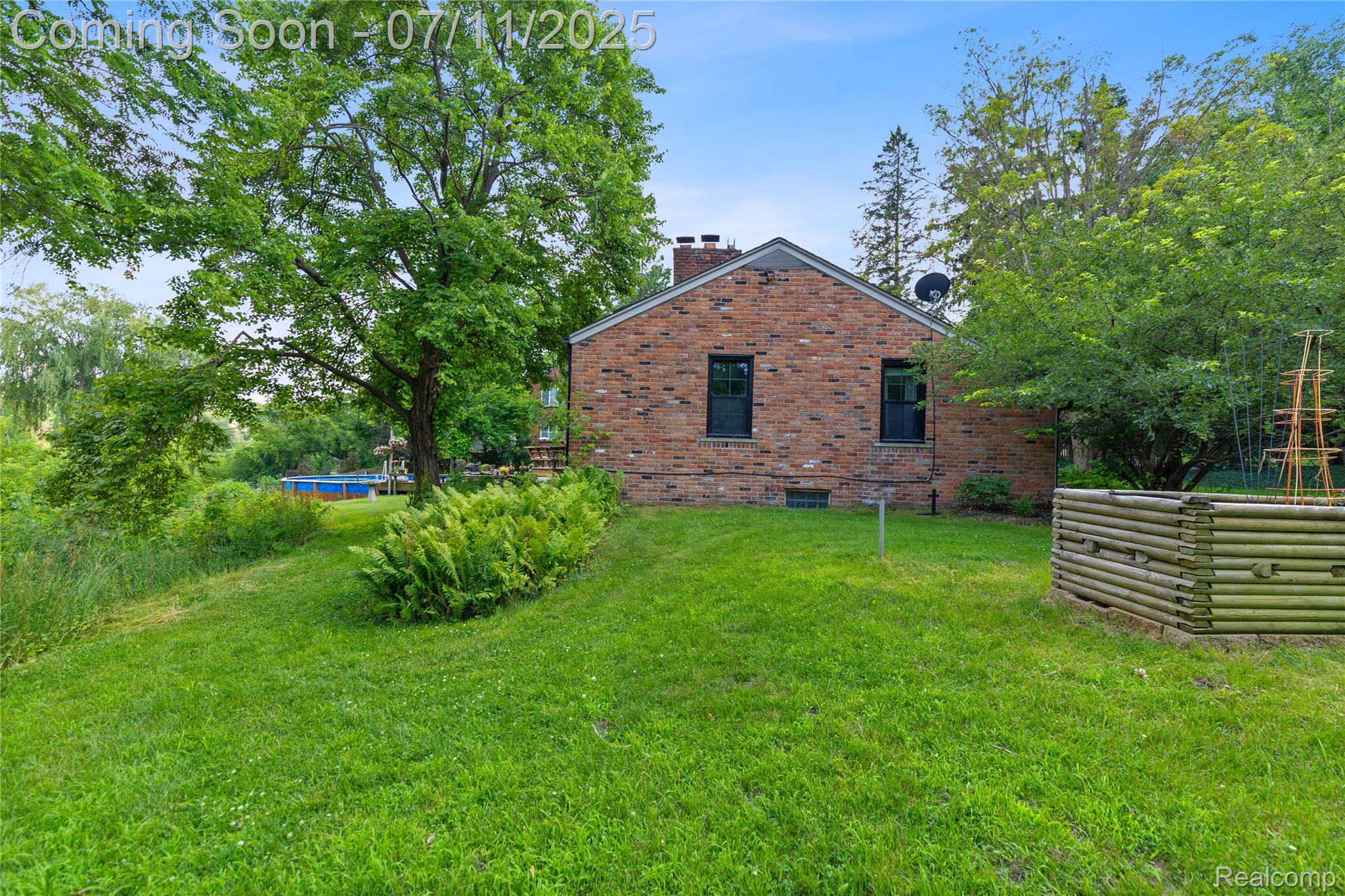 Rochester Hills City, Michigan 48306, United States, 3 Bedrooms Bedrooms, ,2 BathroomsBathrooms,Residential,Active,164945