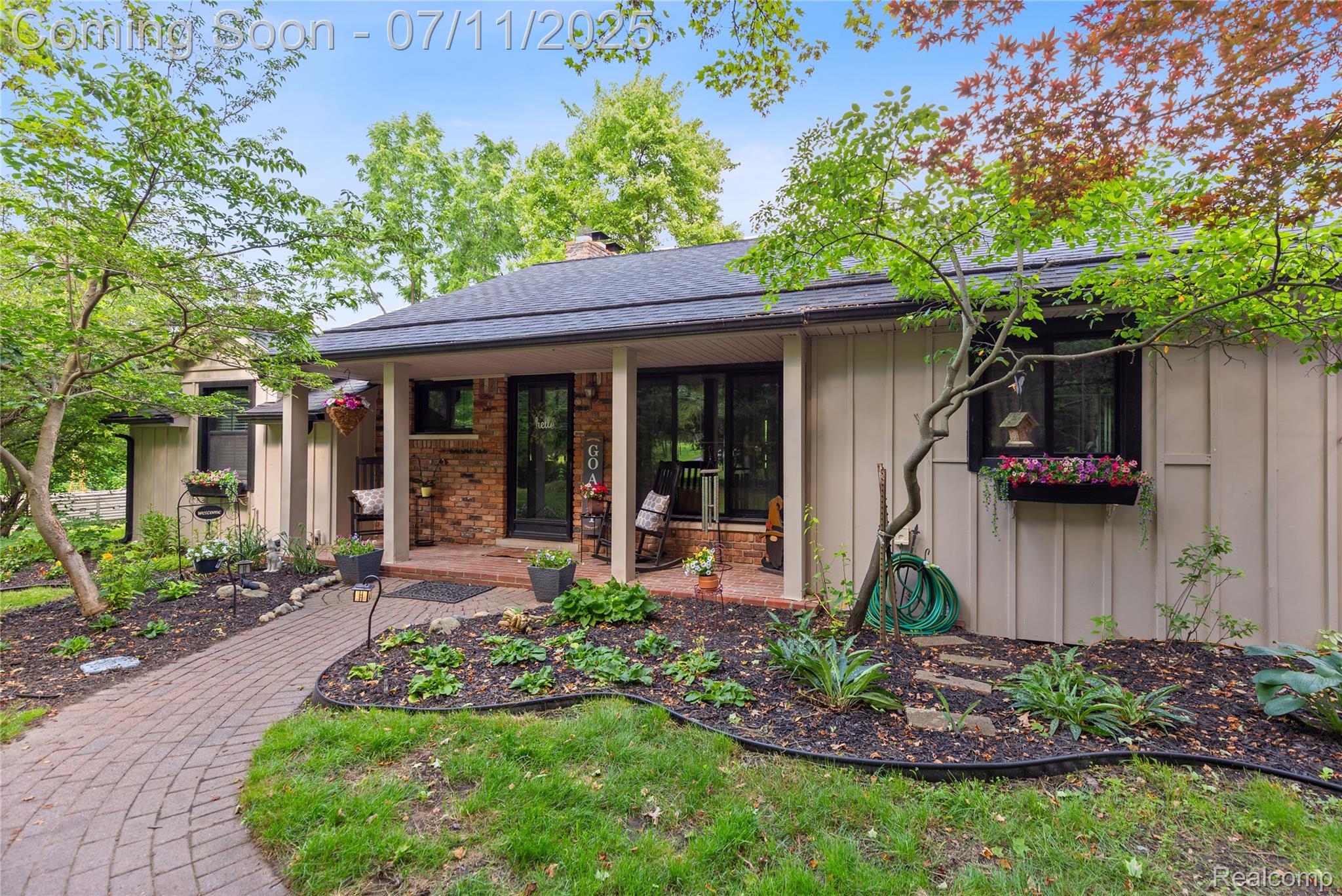 Rochester Hills City, Michigan 48306, United States, 3 Bedrooms Bedrooms, ,2 BathroomsBathrooms,Residential,Active,164945