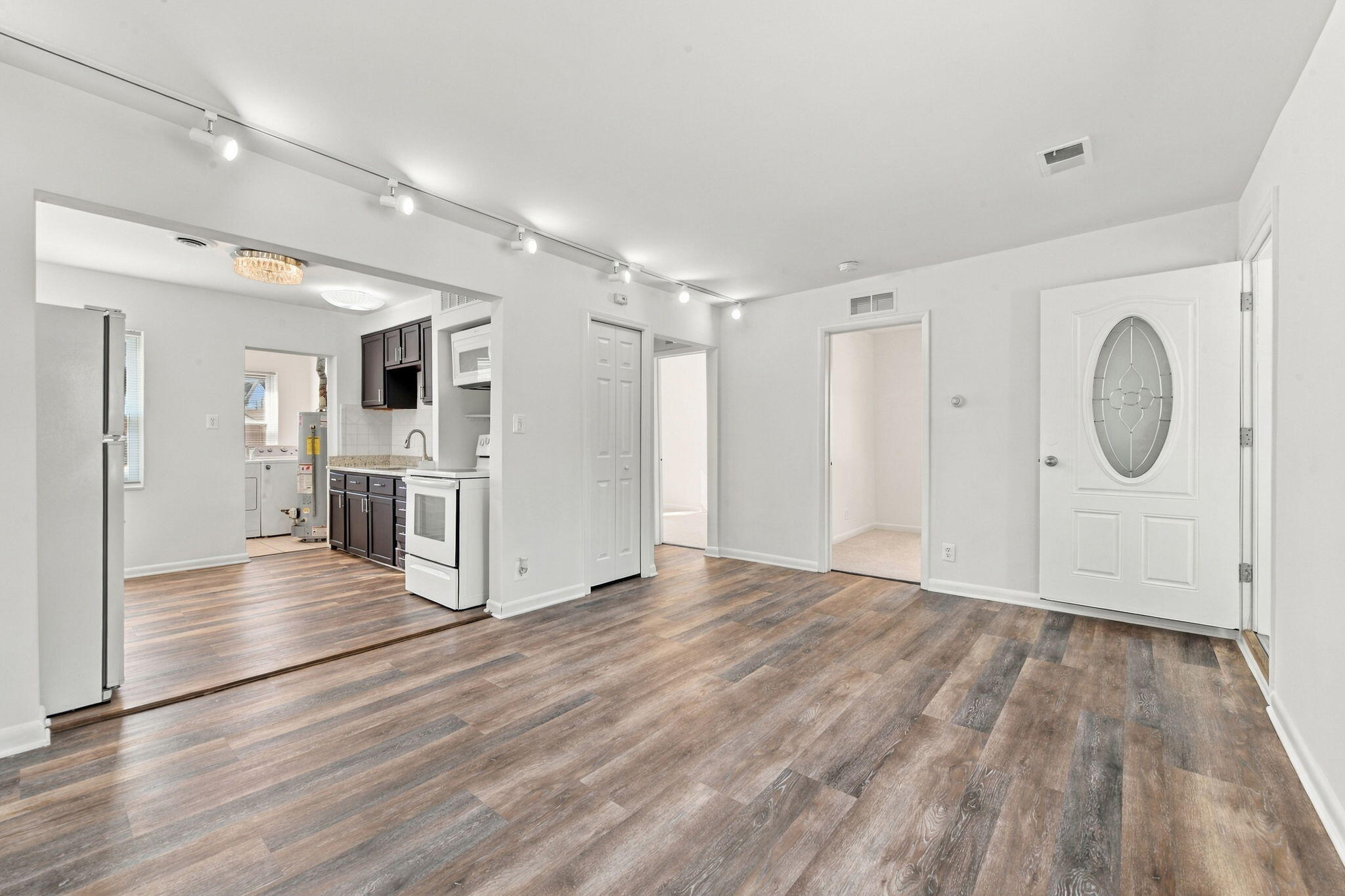 118 Dekalb Street