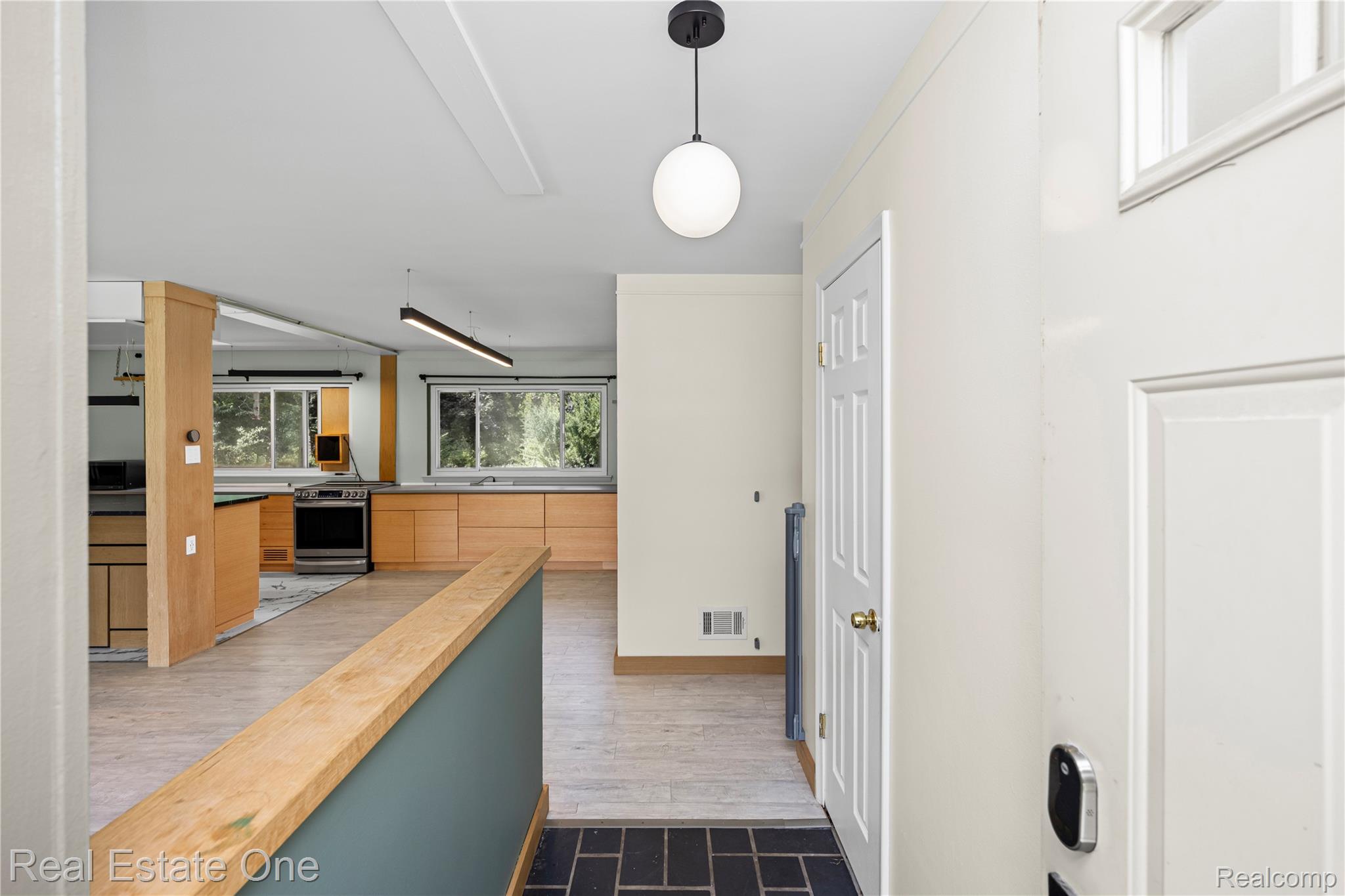 28423 Cumberland Drive