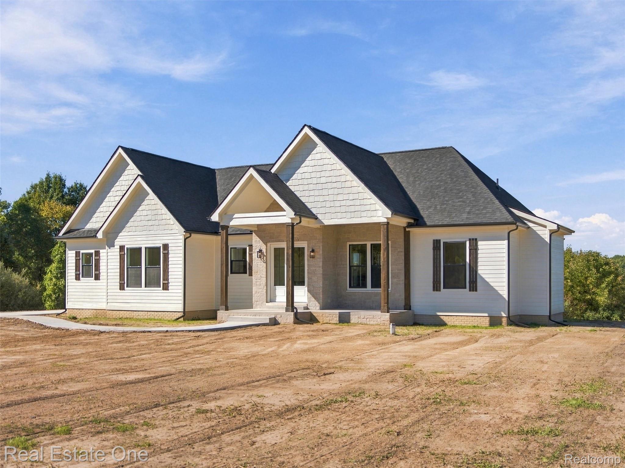1818 Hidden Lake Trail