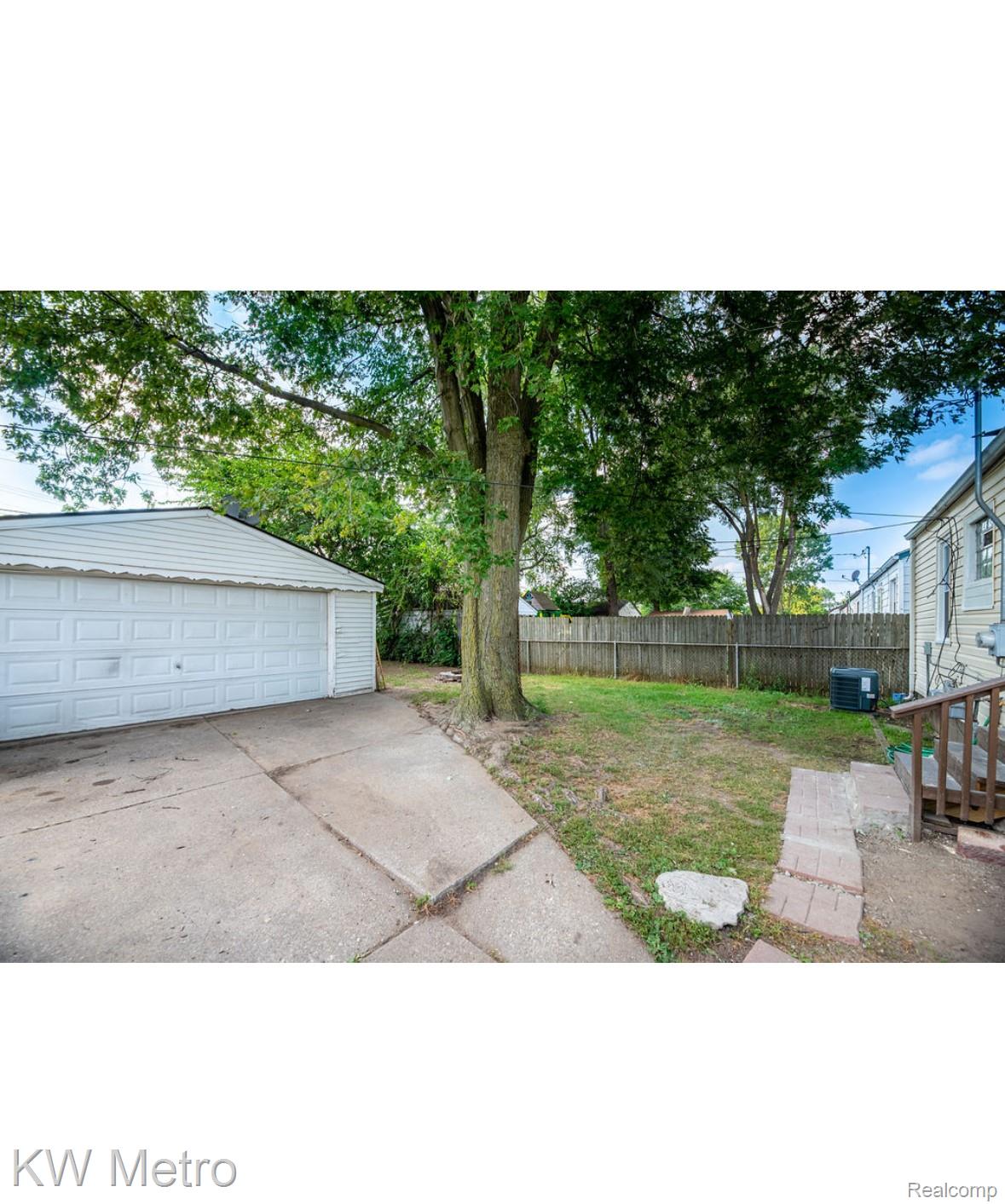 11330 Chalmers Avenue