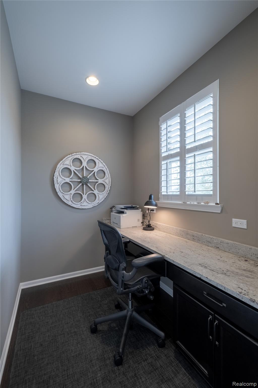 Northville City, Michigan 48167, United States, 4 Bedrooms Bedrooms, ,4 BathroomsBathrooms,Residential,Pending,217043