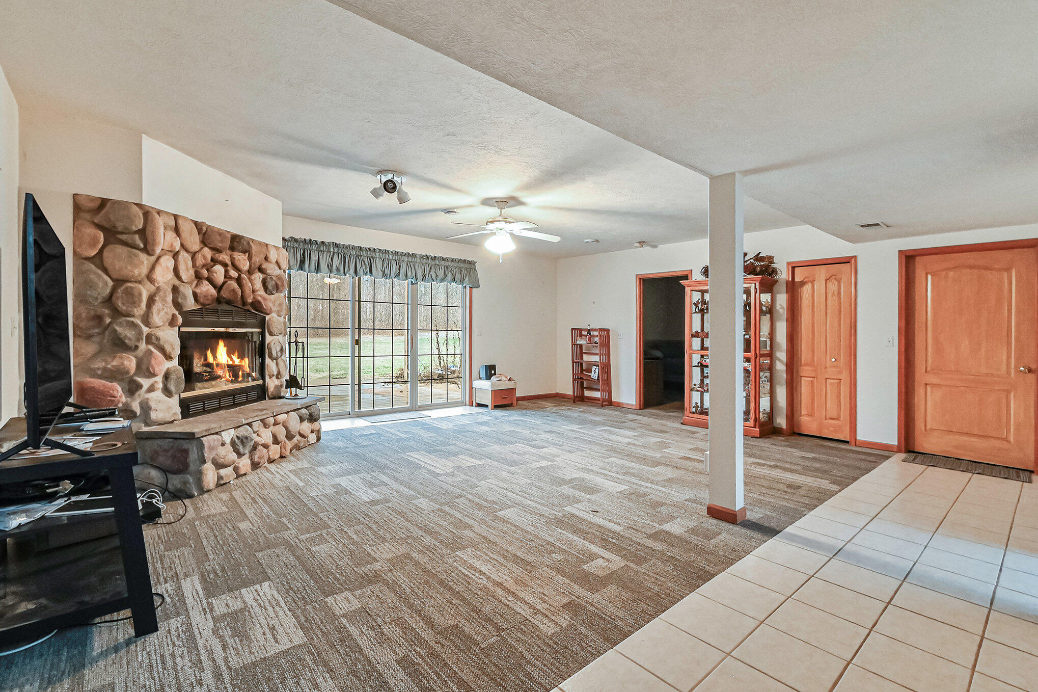 5186 Windsor Highway