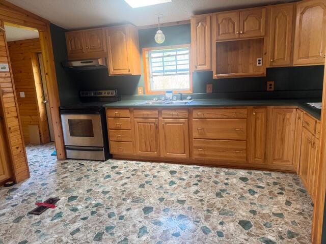 6136 S Poplar Avenue