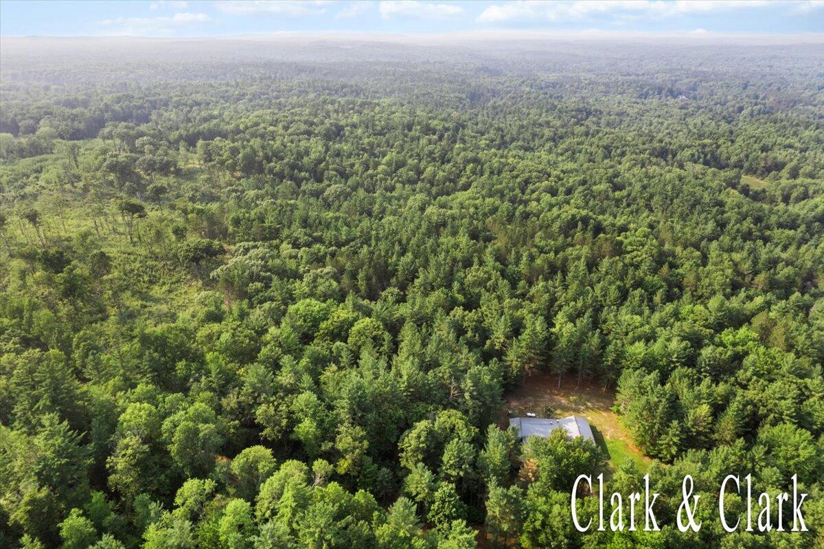 7278 E 6 Mile Road