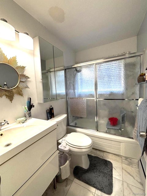 Tiny photo for 29179 Longview Avenue #18, Warren City, MI 48093 (MLS # 20261083209)