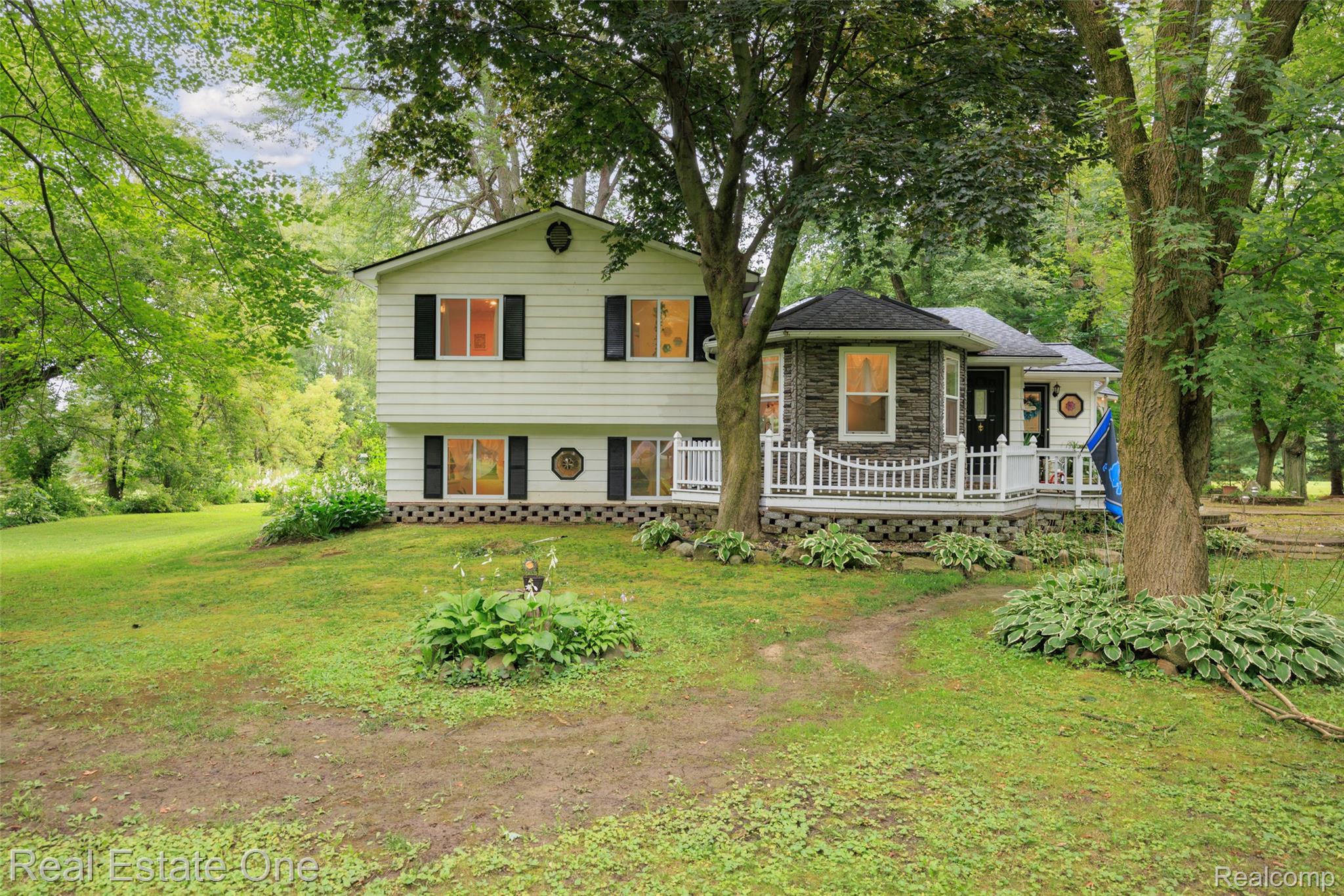 3439 N Mill Road