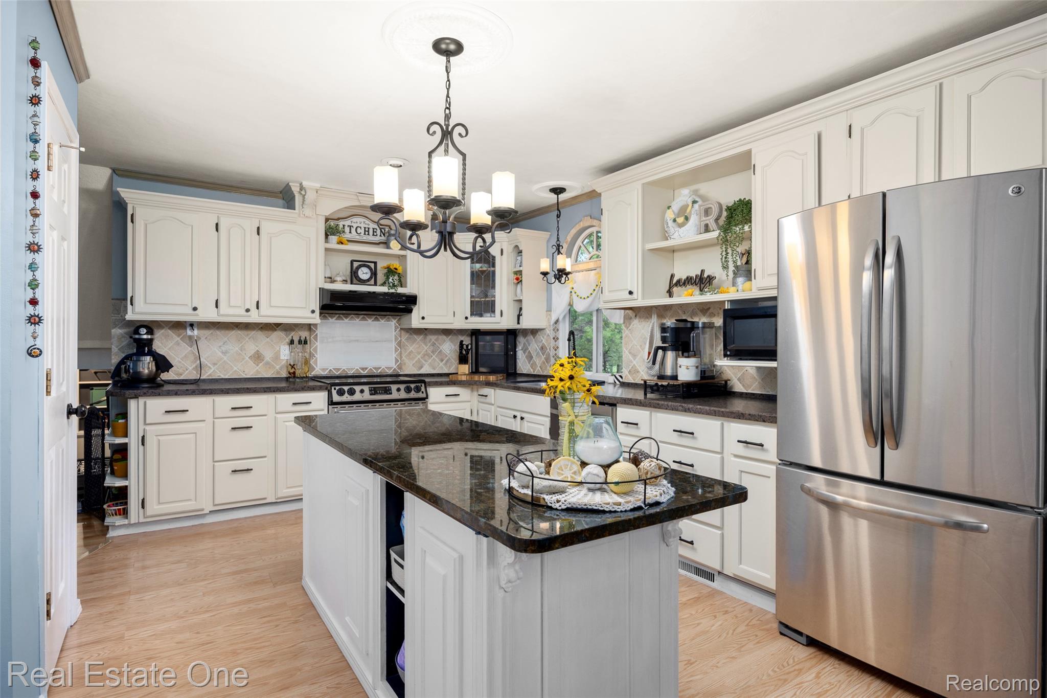 3439 N Mill Road