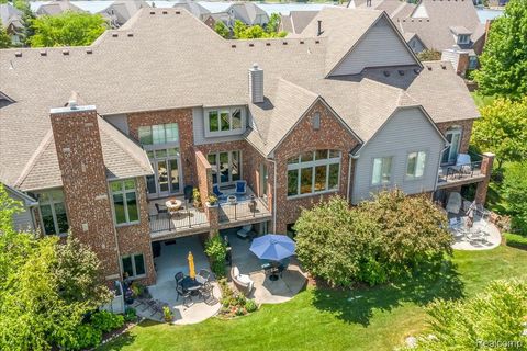 10743 Waterfall Court Green Oak Township MI 48178