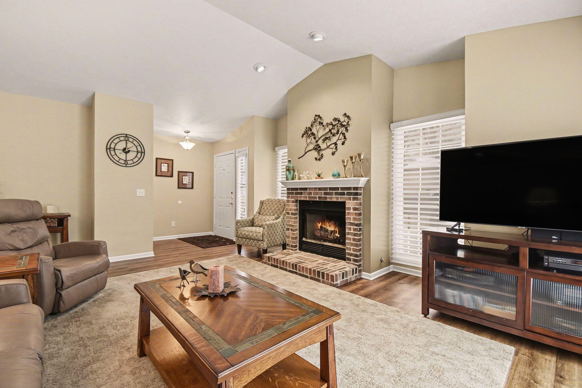 2174 Edington Drive SE