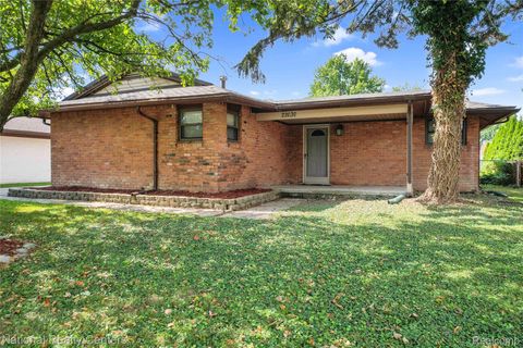 23030 Edgewater Street St Clair Shores City MI 48082