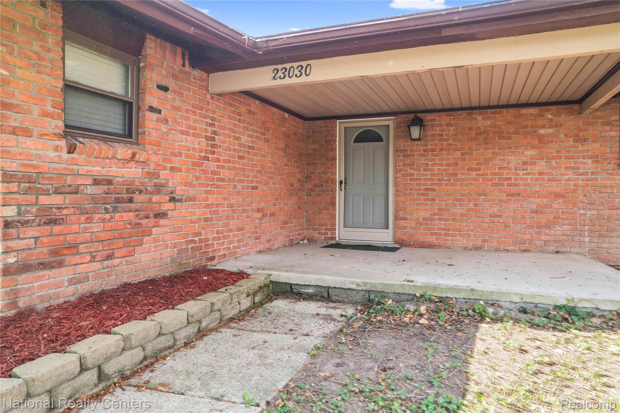 23030 Edgewater Street