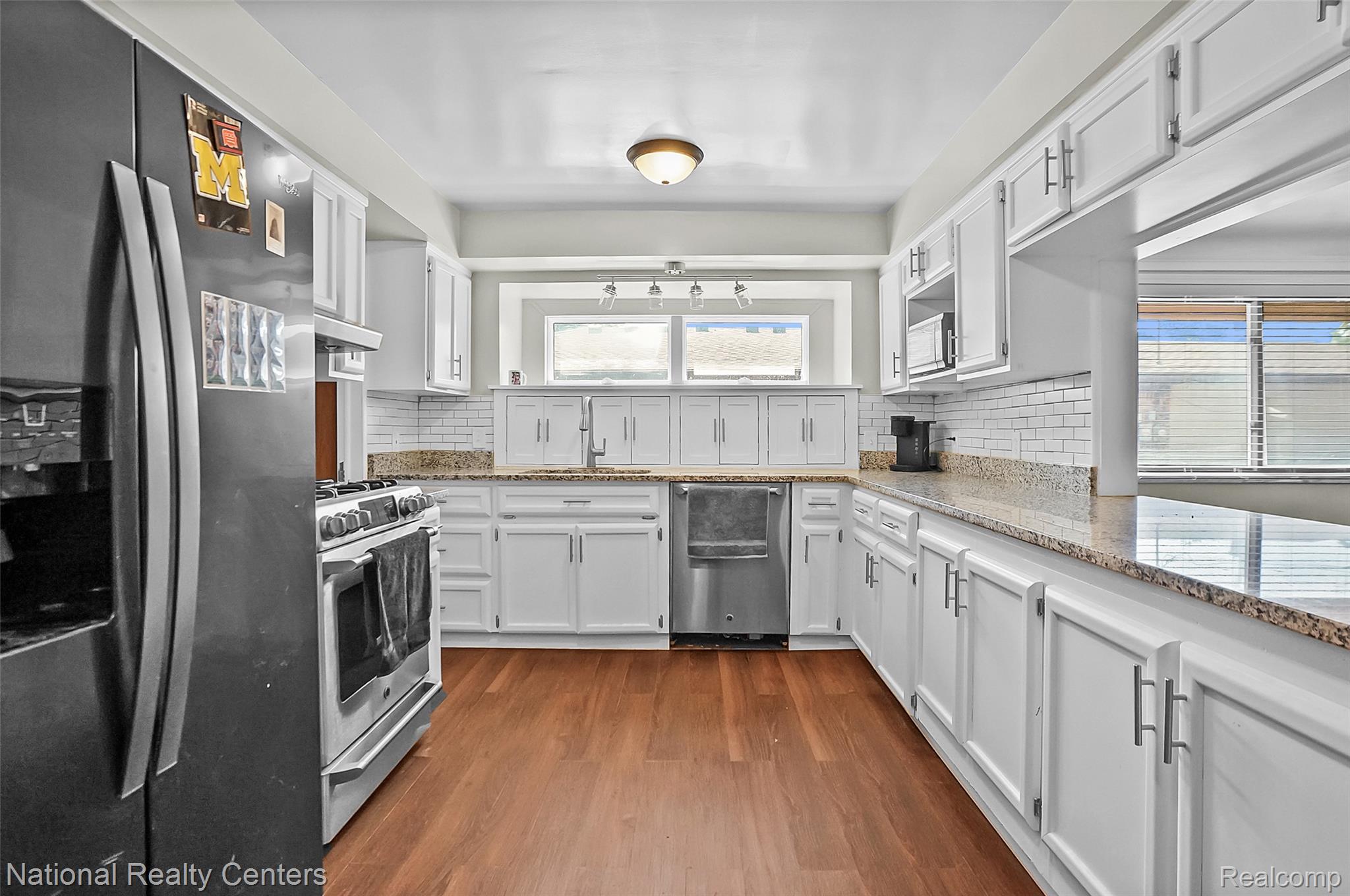 23030 Edgewater Street