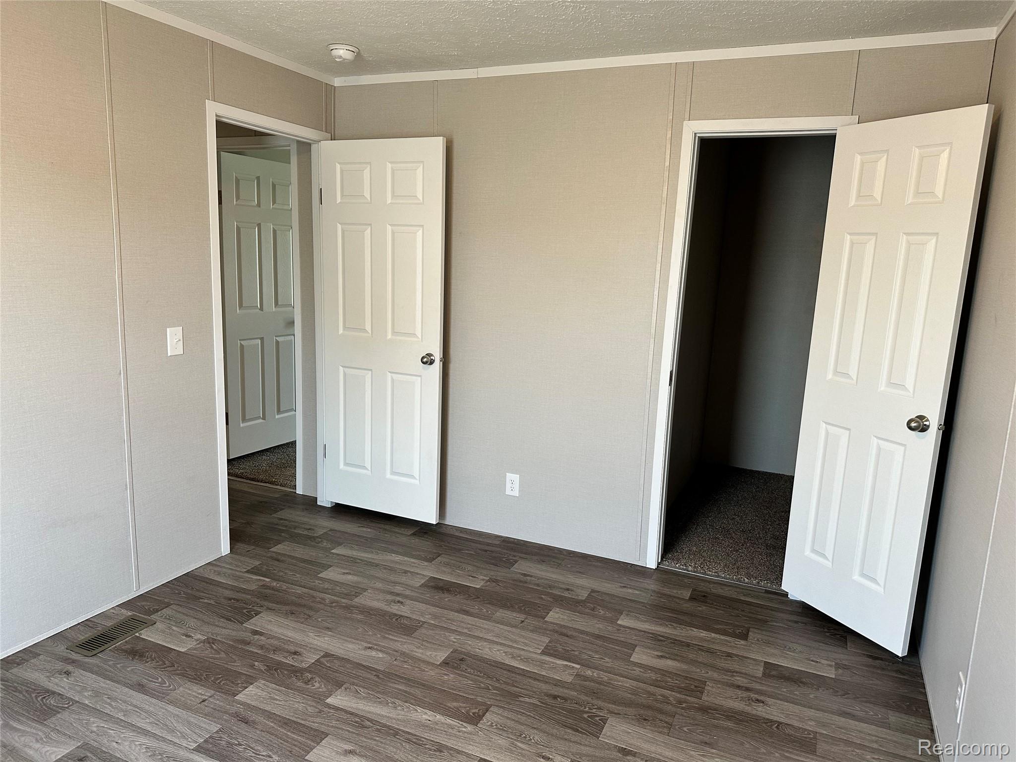 16678 Lakewood Drive