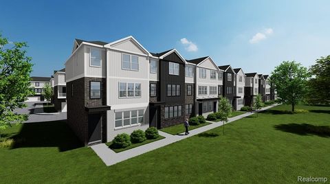 5465 Jacklyn Dr Troy City MI 48098