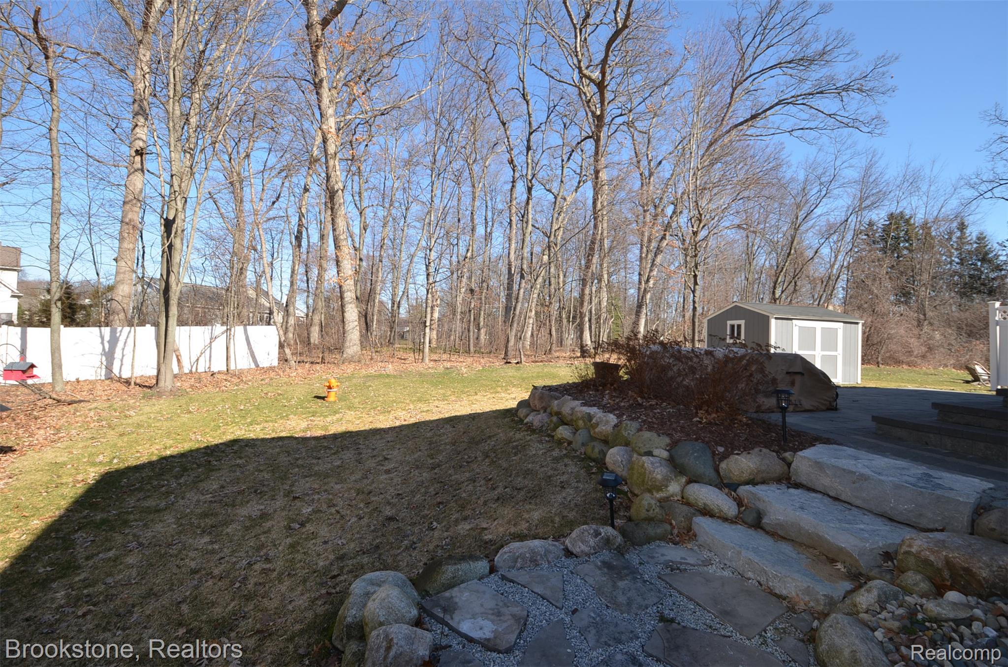 350 Fountain Park Drive