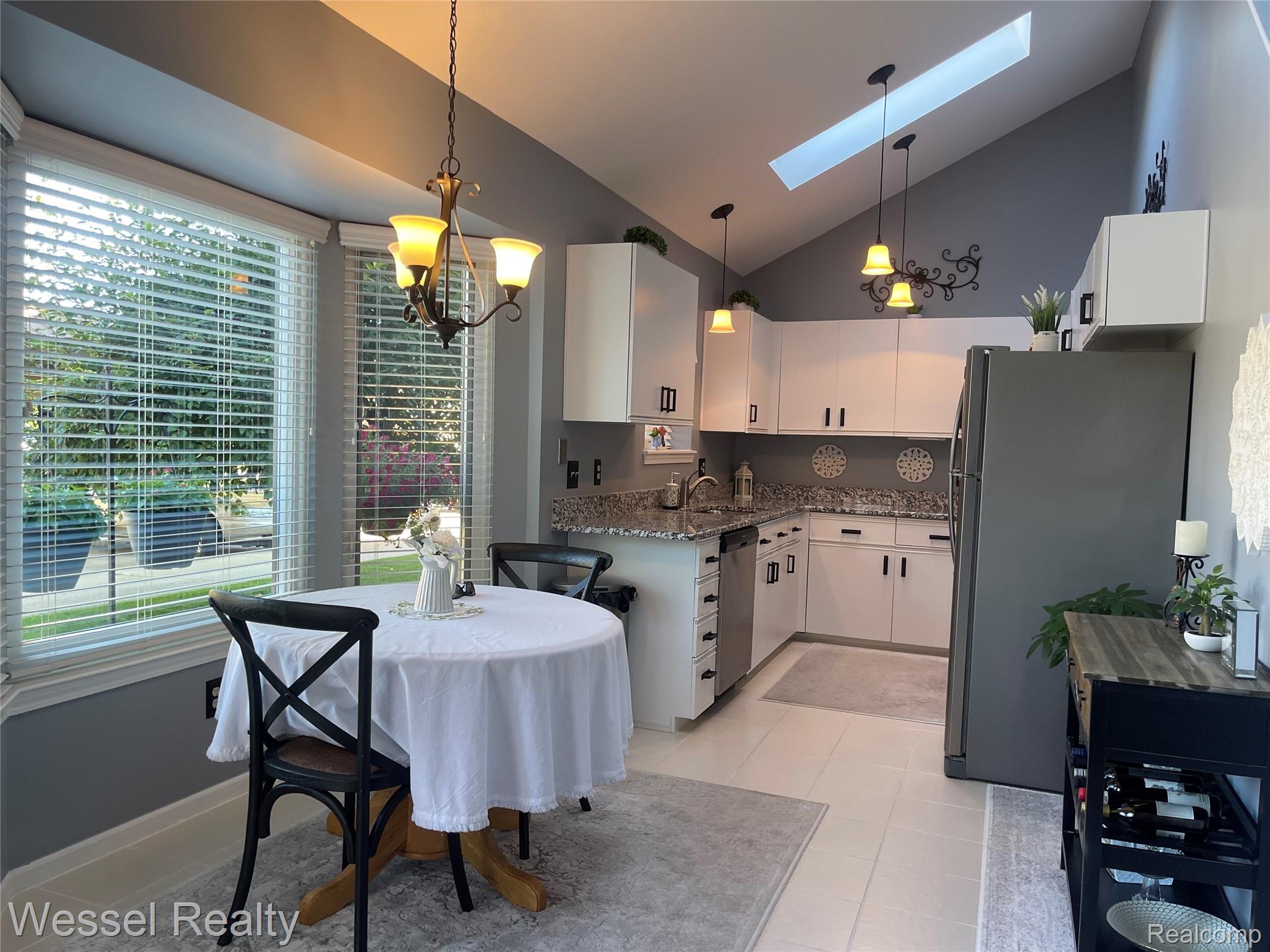 57271 Silver Maple Drive 10