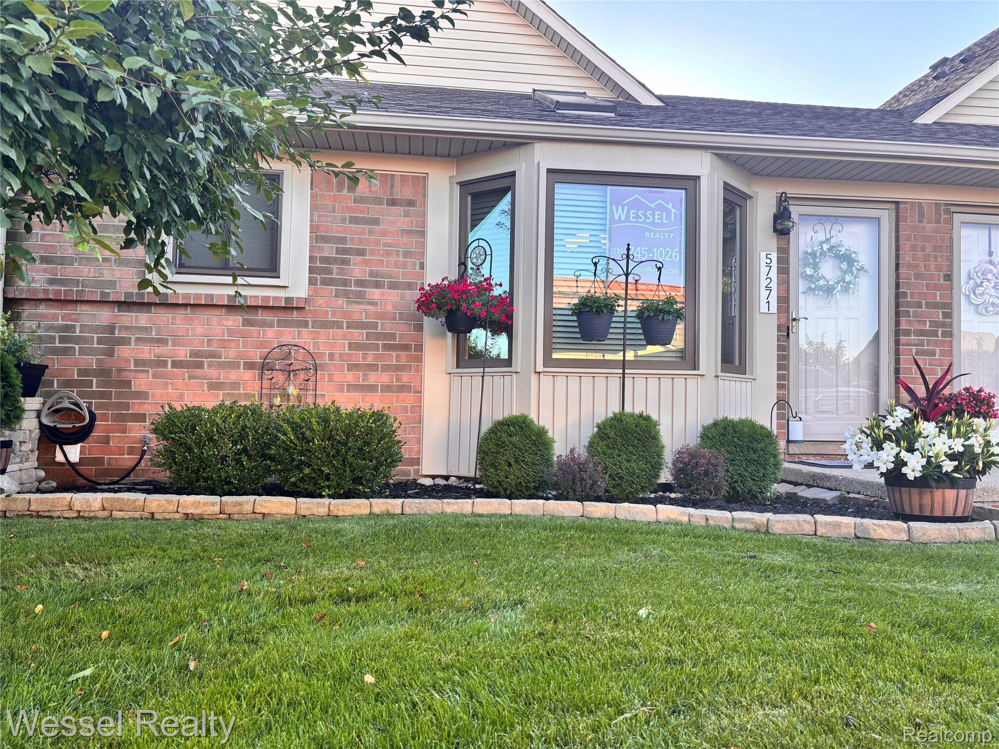 57271 Silver Maple Drive 10