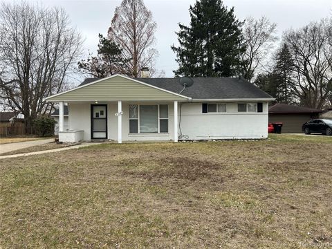 25245 Kildare Street Southfield City MI 48033