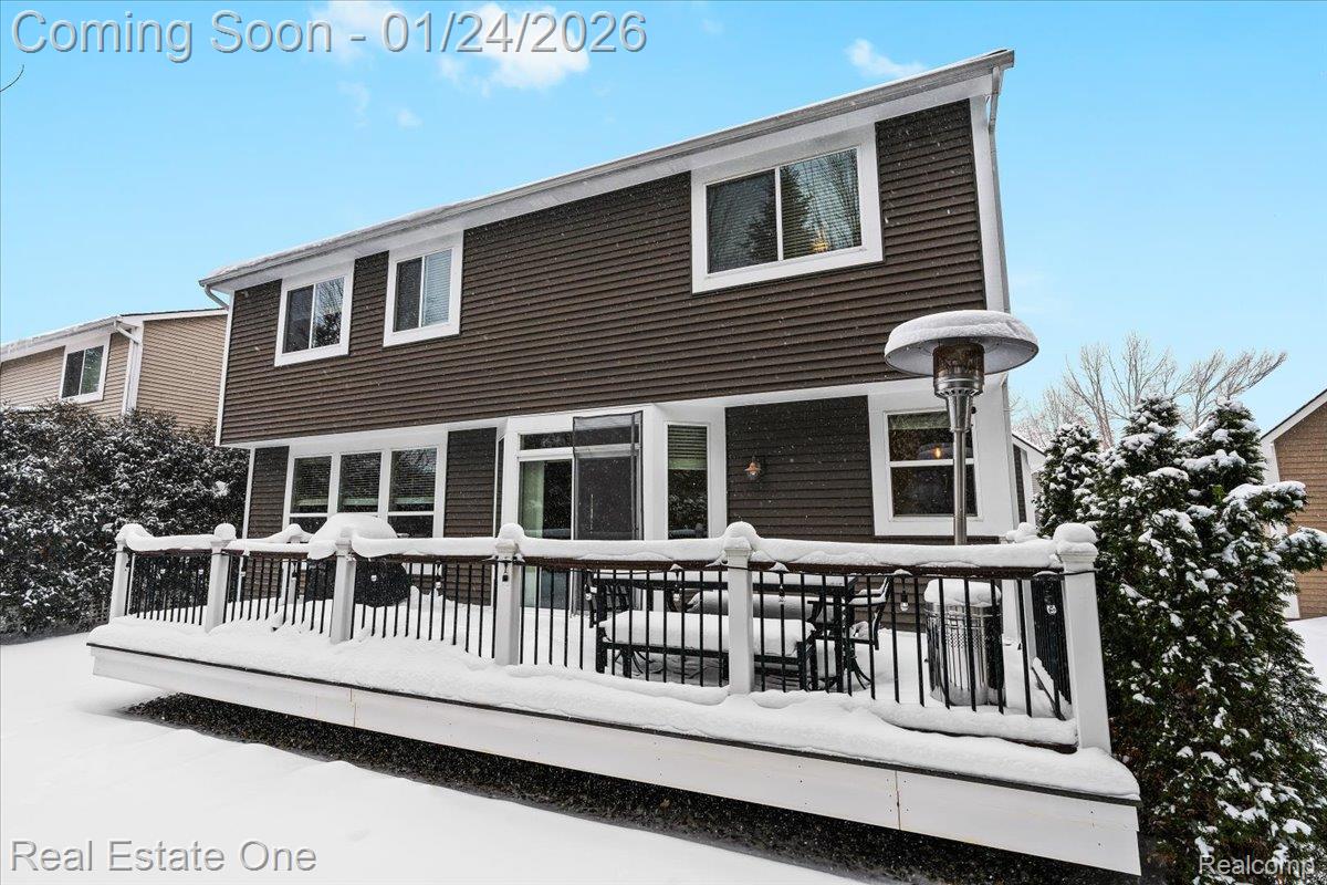 924 Riverstone Court