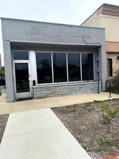 24070 W 10 MILE Road