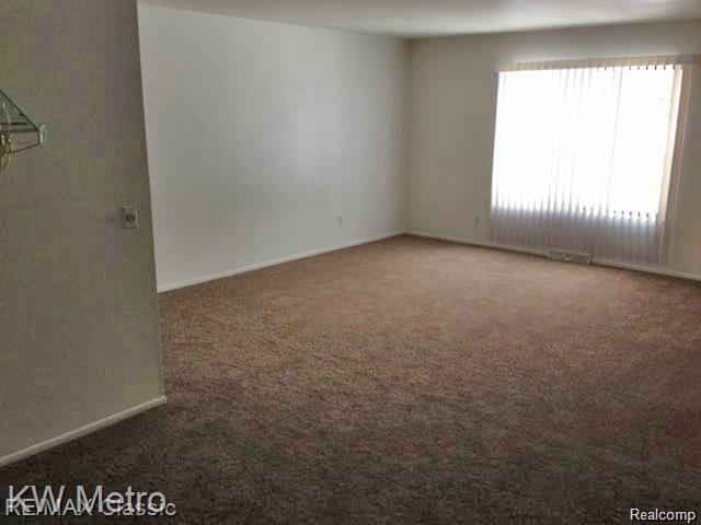 2049 N DUCK LAKE Road