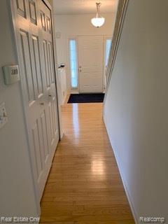 41719 Sleepy Hollow Drive