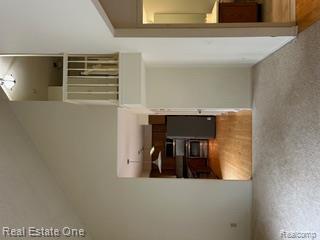 41719 Sleepy Hollow Drive