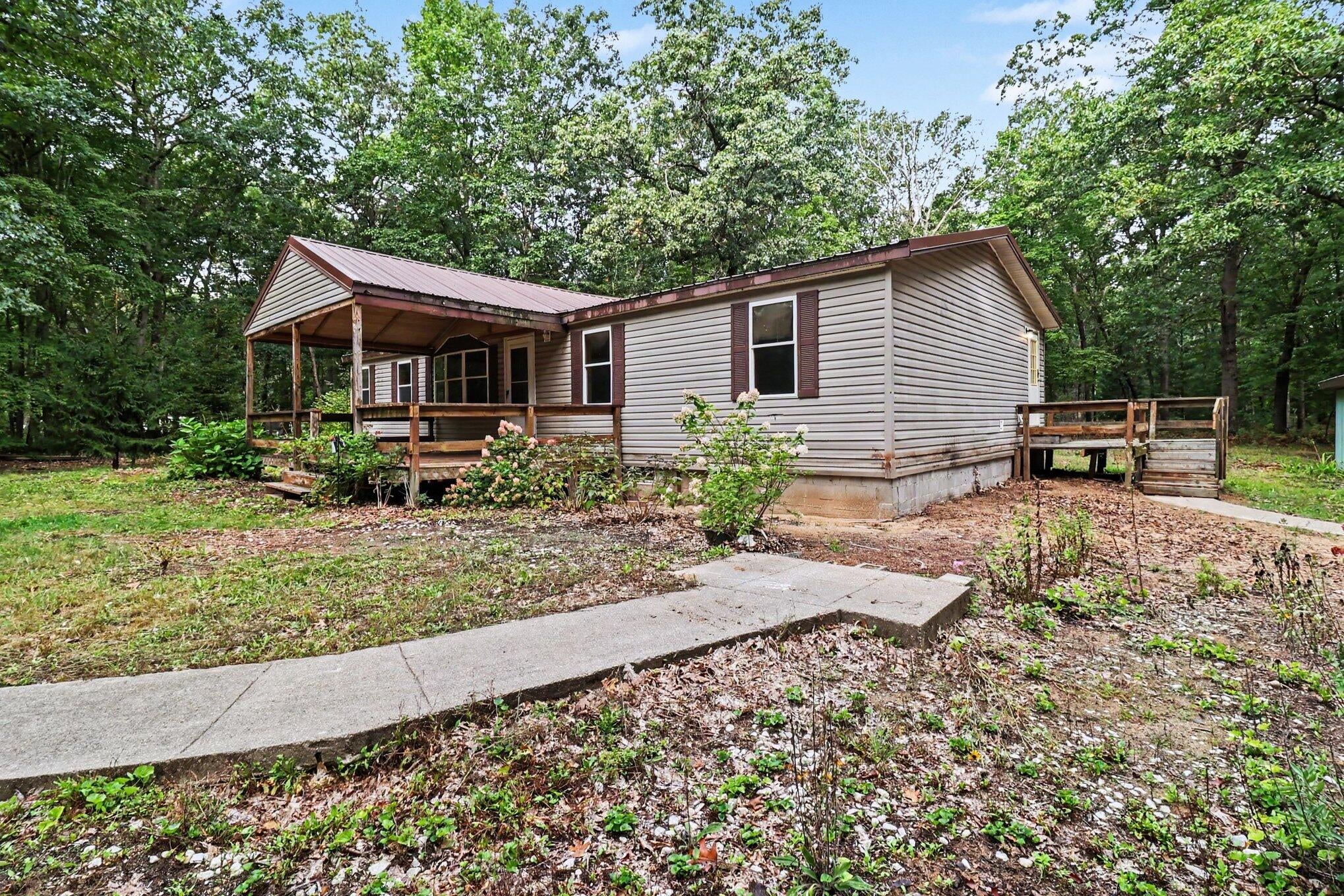 395 N Campbell Road
